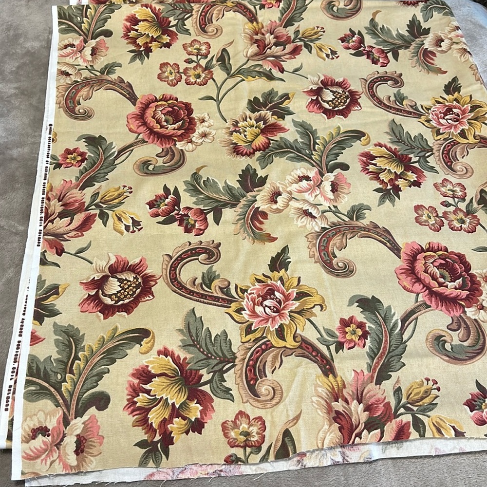 Gorgeous Rose floral heavyweight fabric upholstery camel pink green gold cottage - Picture 2 of 9